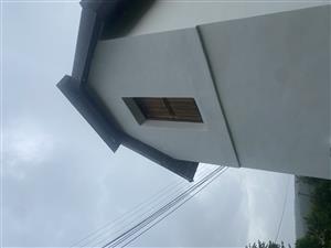 vstup na podkrovie zo zadu kostola, požičali nám rebrík