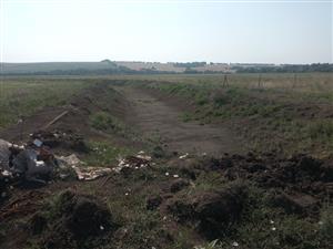 TML Žitavský luh, pohľad na JZ časť, novo budovaný nápustný objekt, foto: 18.7.2024, J.Lengyel.