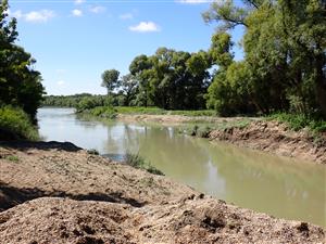 TML, sprietočňovanie ramena za účelom dotácie ostrova vodou