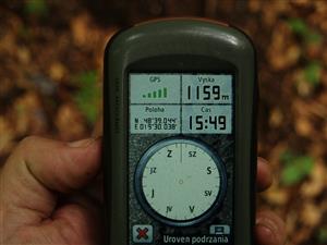 GPS prístroj so súradnicami lokality