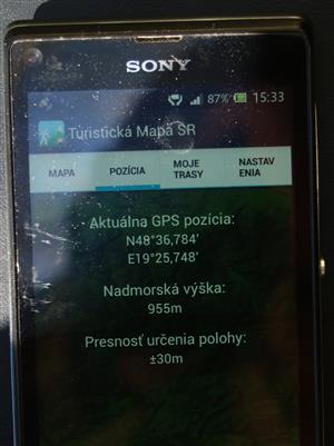GPS prístroj so súradnicami lokality
