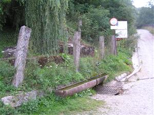 náhradná lokalita - prameň pri posledných domoch v Hačave