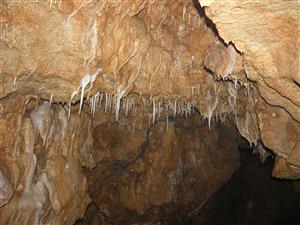 Výzdoba v hornej časti jaskyne - Kaplnka