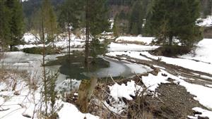 hrádza