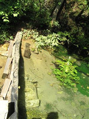 hrádza