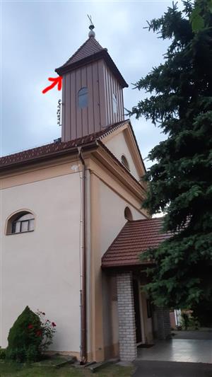detail na výletový otvor