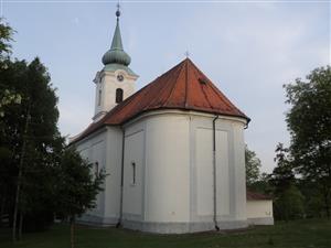 budova kostola v Závade 