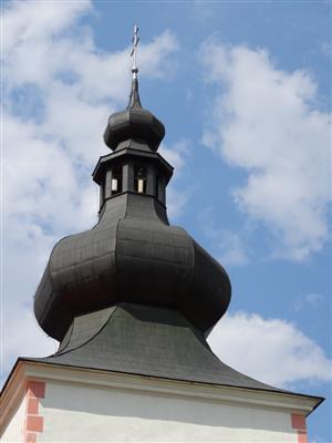 veža kostola Kľačno - sídlo letnej kolónie